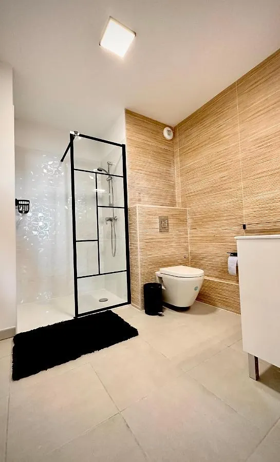 Duplex - Vue Mer Exceptionnelle - Quartier Euromed-Avec Box Marseille France